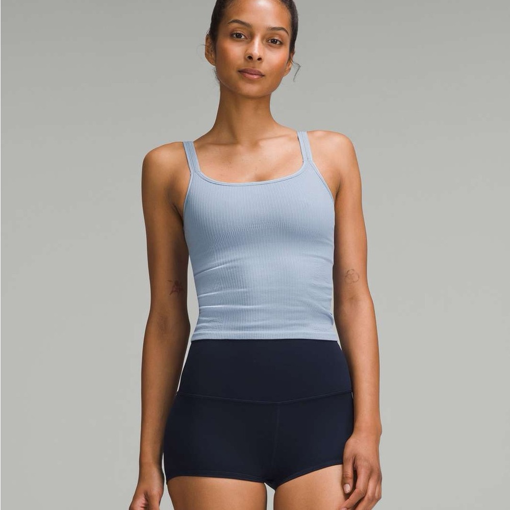 Lululemon Ebb to Street Scoop Neck Cropped Tank top l Willow blue, size 2